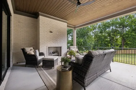 2808 White Oak Drive Nashville TN 37215