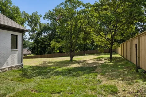 2808 White Oak Drive Nashville TN 37215