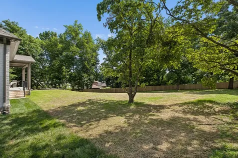 2808 White Oak Drive Nashville TN 37215