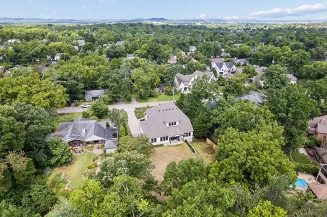 2808 White Oak Drive Nashville TN 37215