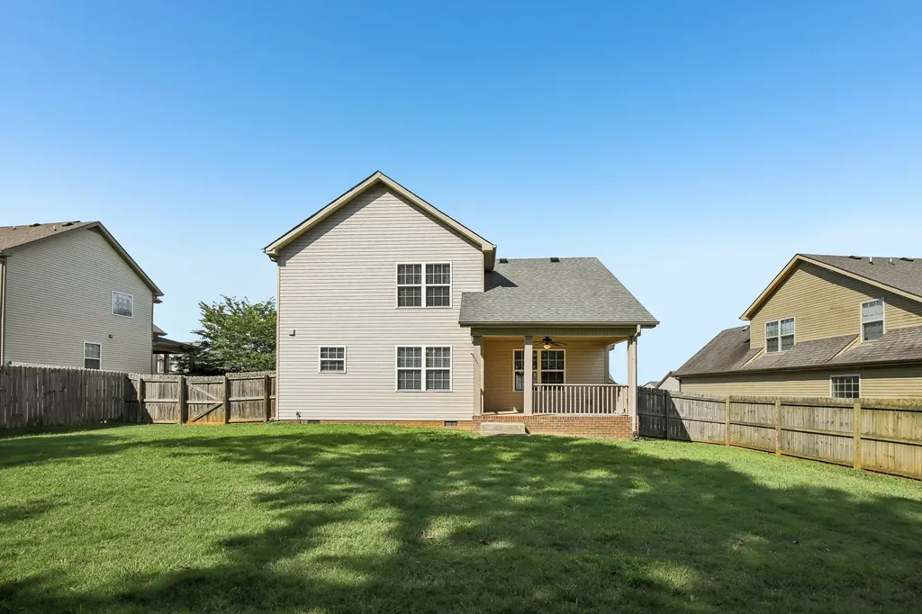 1080 Castlerock Drive Clarksville TN 37042