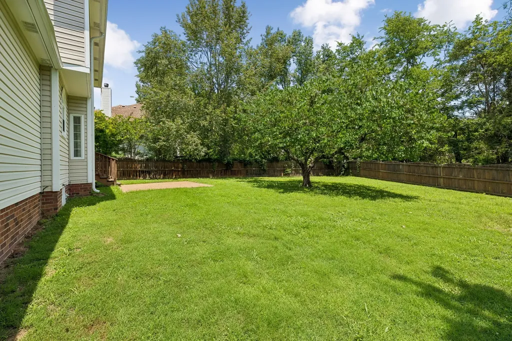 309 Mill Run Circle Nashville TN 37221