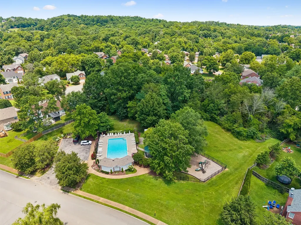 309 Mill Run Circle Nashville TN 37221