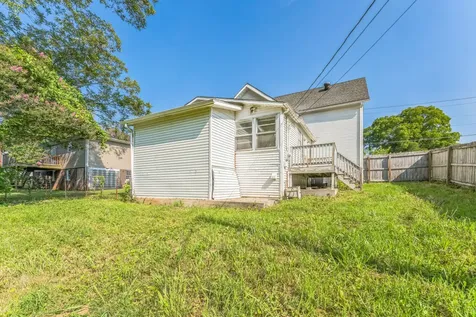 203 Park Street Athens TN 37303
