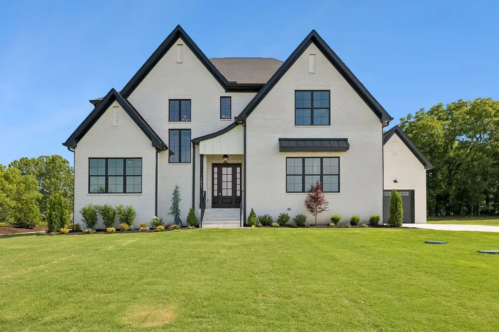 1501 Martha Washington Way Murfreesboro TN 37130