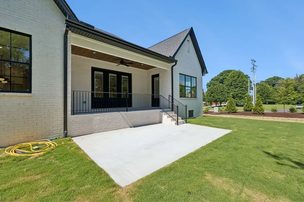 1501 Martha Washington Way Murfreesboro TN 37130