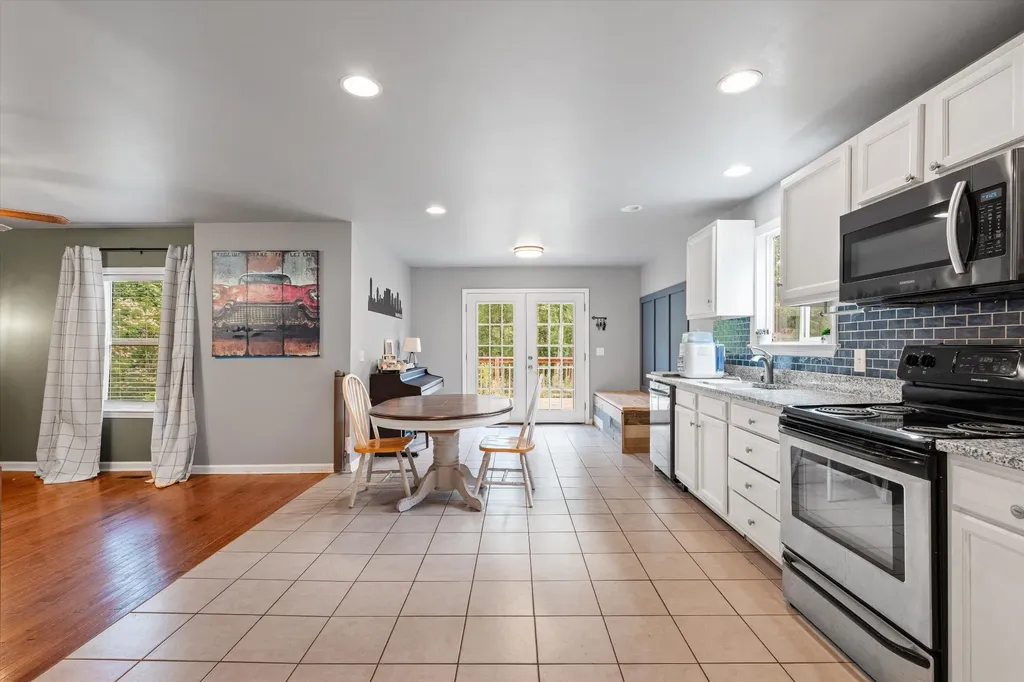 6231 Freudman Road Whites Creek TN 37189