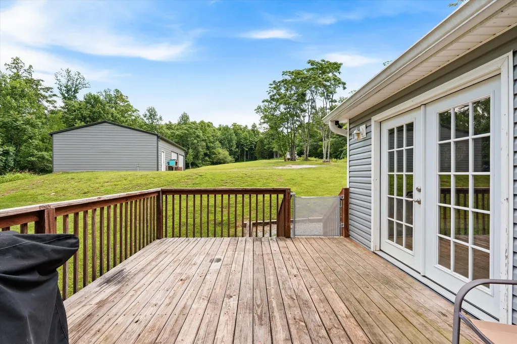 6231 Freudman Road Whites Creek TN 37189