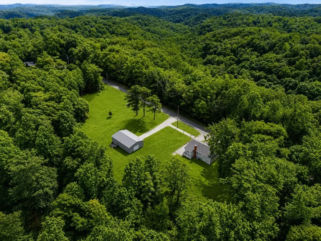 6231 Freudman Road Whites Creek TN 37189