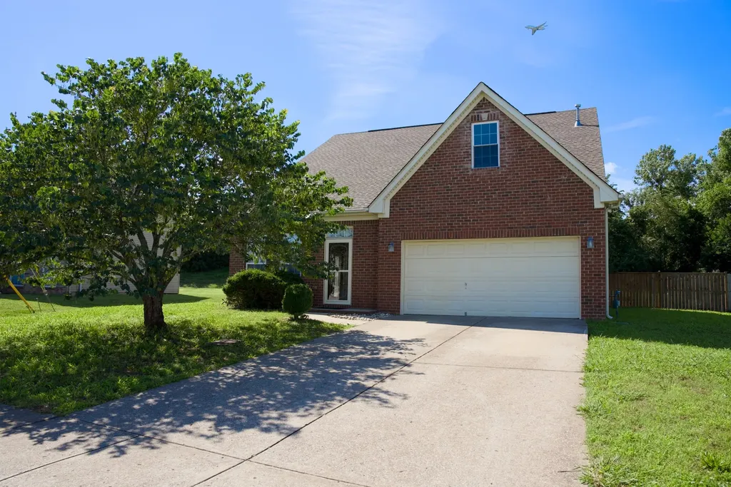 2244 Gilmore Crossing Lane Nashville TN 37218