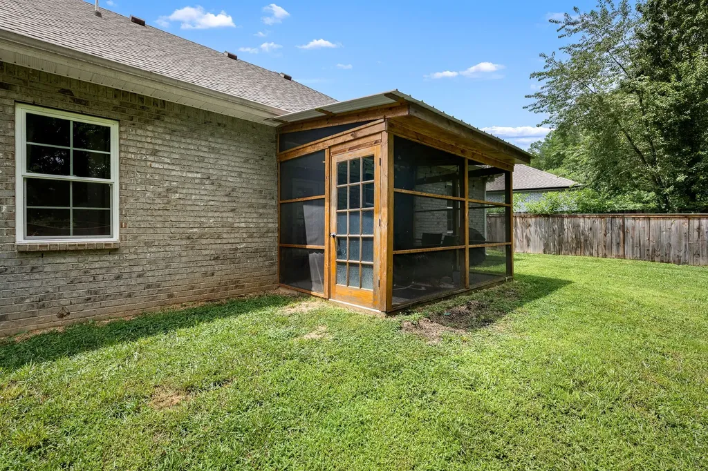 139 Blue Sky Court Tullahoma TN 37388