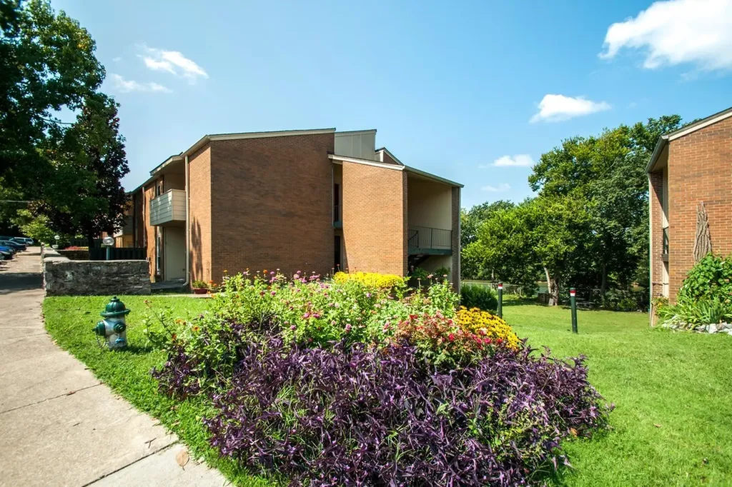 515 Basswood Avenue Nashville TN 37209
