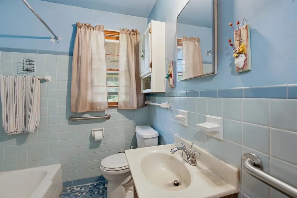 3835 Creekside Drive Nashville TN 37211
