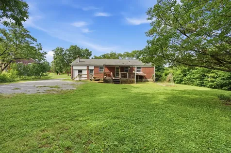 3835 Creekside Drive Nashville TN 37211