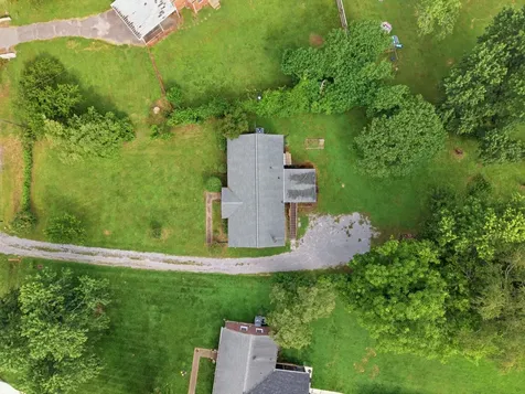 3835 Creekside Drive Nashville TN 37211