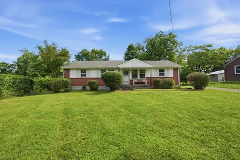 3835 Creekside Drive Nashville TN 37211