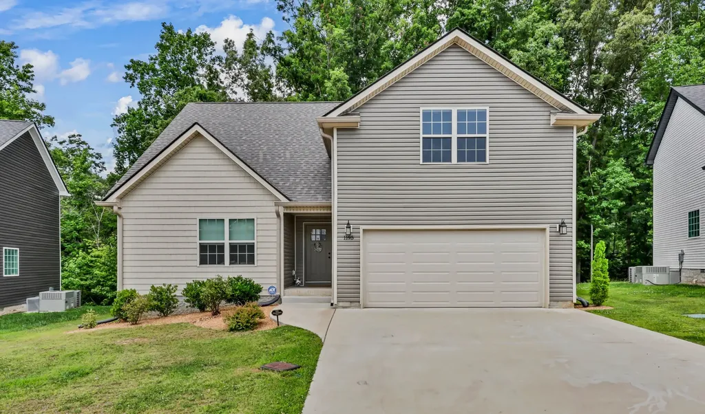 1195 Boulder Pass Road Clarksville TN 37040