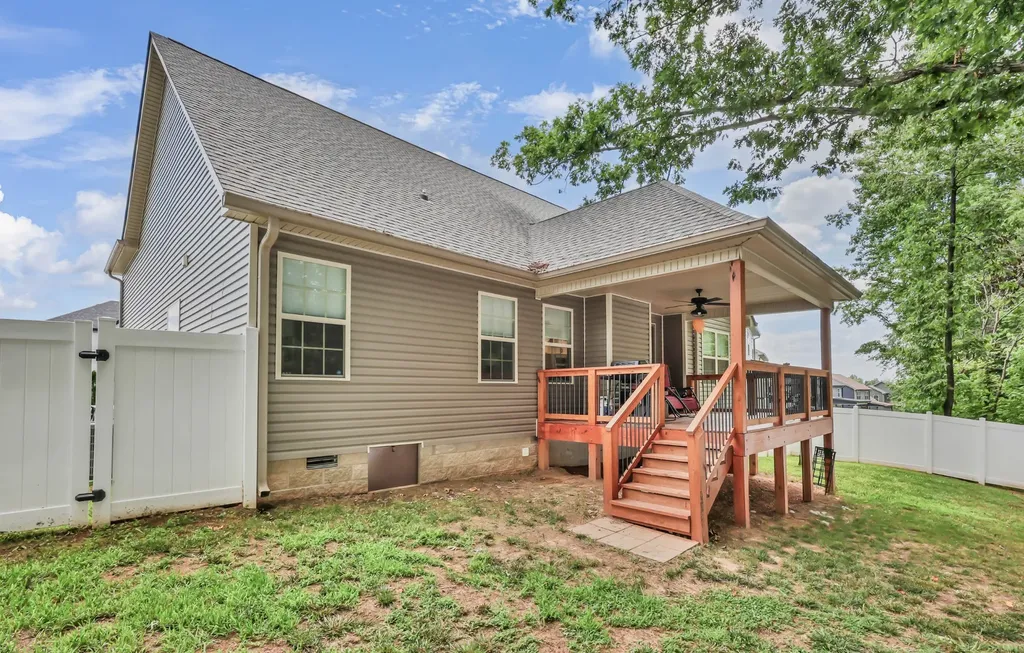 1195 Boulder Pass Road Clarksville TN 37040