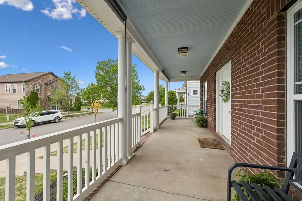 3444 Blaze Drive Murfreesboro TN 37128