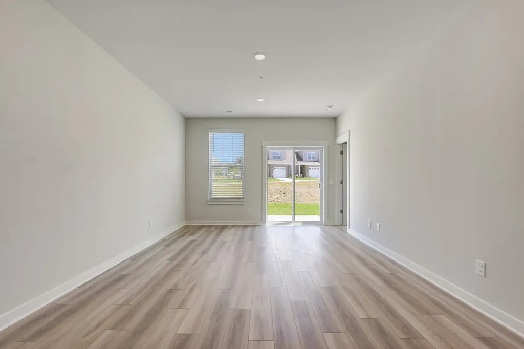 656 Birdie Drive Spring Hill TN 37174