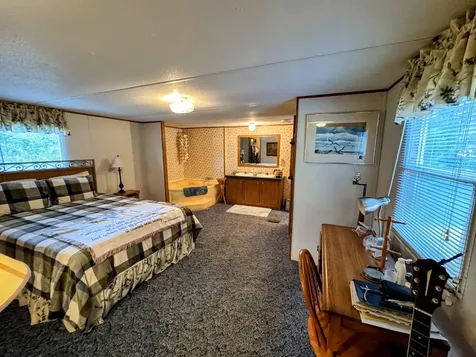 90 Coxburg Road North Holladay TN 38341