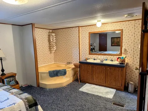 90 Coxburg Road North Holladay TN 38341