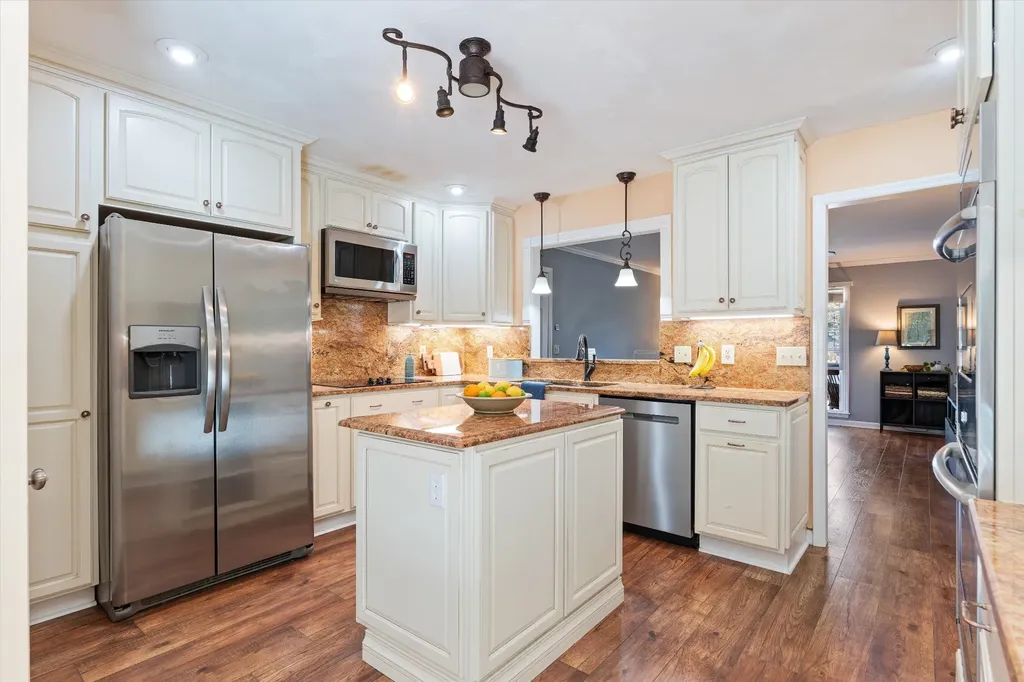 2019 Hidden Cove Road Mount Juliet TN 37122