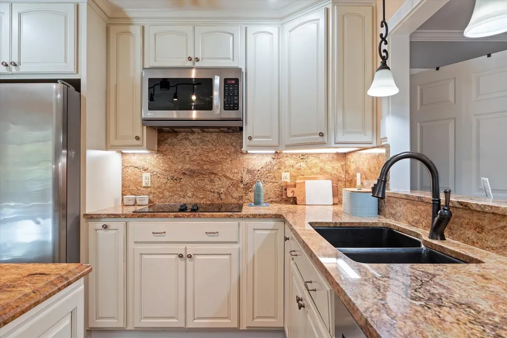 2019 Hidden Cove Road Mount Juliet TN 37122