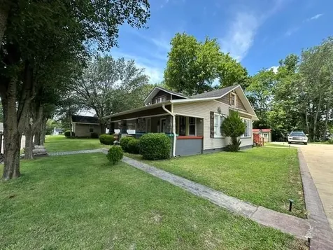 116 W Frazier Street Camden TN 38320