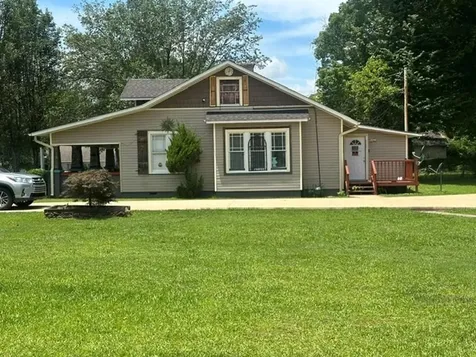116 W Frazier Street Camden TN 38320