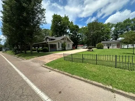 116 W Frazier Street Camden TN 38320