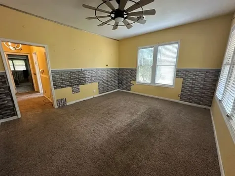 116 W Frazier Street Camden TN 38320