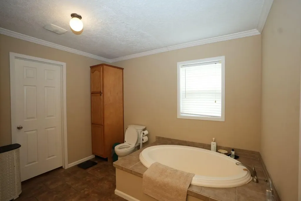 1366 Paradise Lane Dandridge TN 37725
