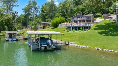 814 Shasteen Hollow Road Lynchburg TN 37352