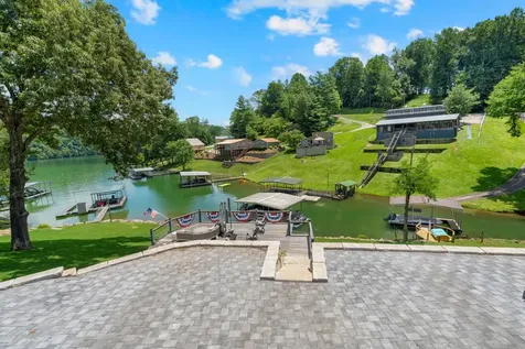 814 Shasteen Hollow Road Lynchburg TN 37352