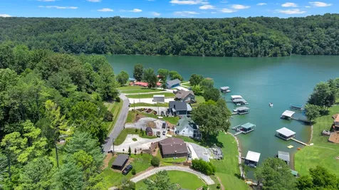 814 Shasteen Hollow Road Lynchburg TN 37352