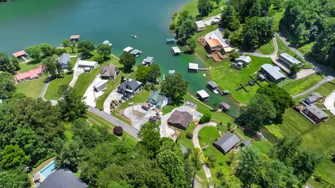 814 Shasteen Hollow Road Lynchburg TN 37352