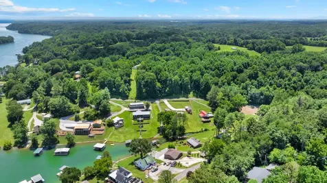 814 Shasteen Hollow Road Lynchburg TN 37352