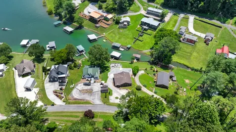 814 Shasteen Hollow Road Lynchburg TN 37352