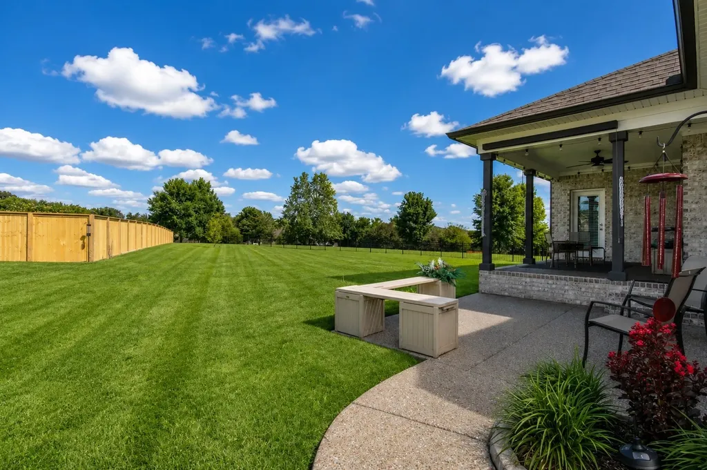 227 Amana Drive Lebanon TN 37087