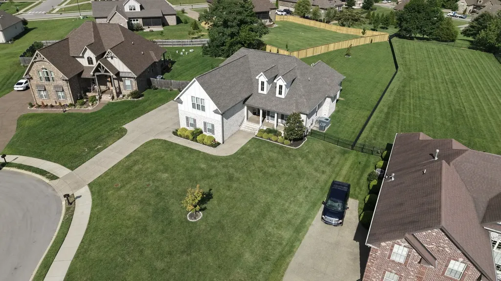 227 Amana Drive Lebanon TN 37087