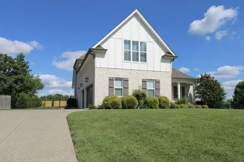 227 Amana Drive Lebanon TN 37087