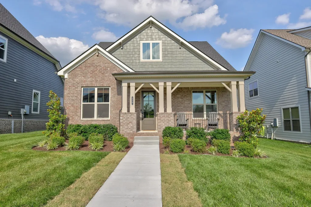 448 Doversley Court Hendersonville TN 37075