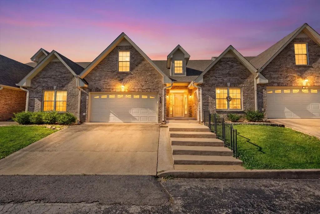 404 Country Club Court Clarksville TN 37043