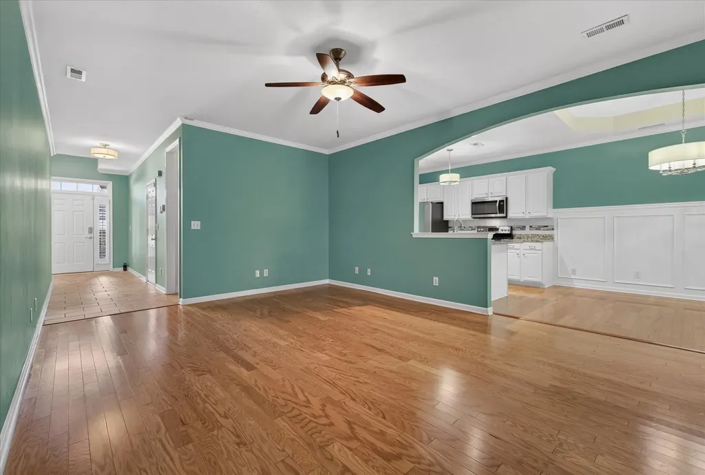 404 Country Club Court Clarksville TN 37043
