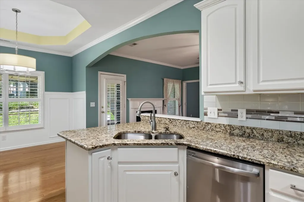 404 Country Club Court Clarksville TN 37043