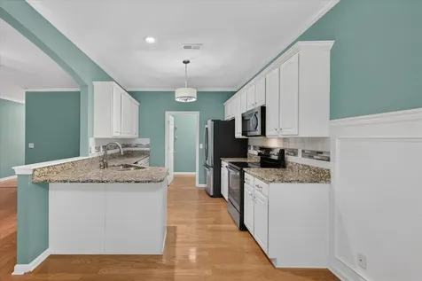 404 Country Club Court Clarksville TN 37043