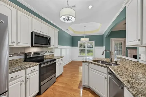 404 Country Club Court Clarksville TN 37043