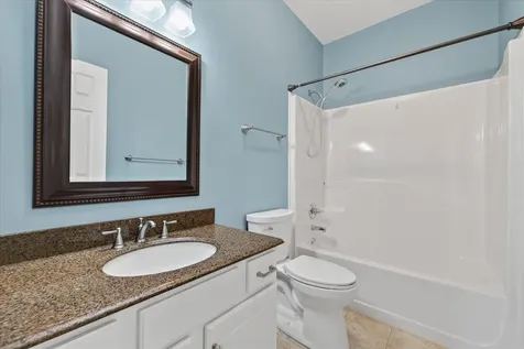 404 Country Club Court Clarksville TN 37043