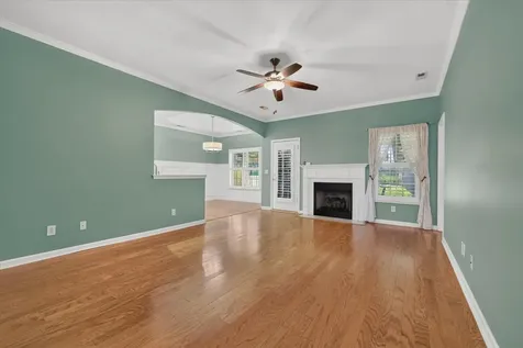 404 Country Club Court Clarksville TN 37043